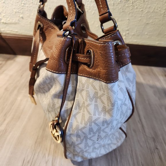 Euc Michael Kors Classic Leather Tote Bag Purse - Picture 5 of 13